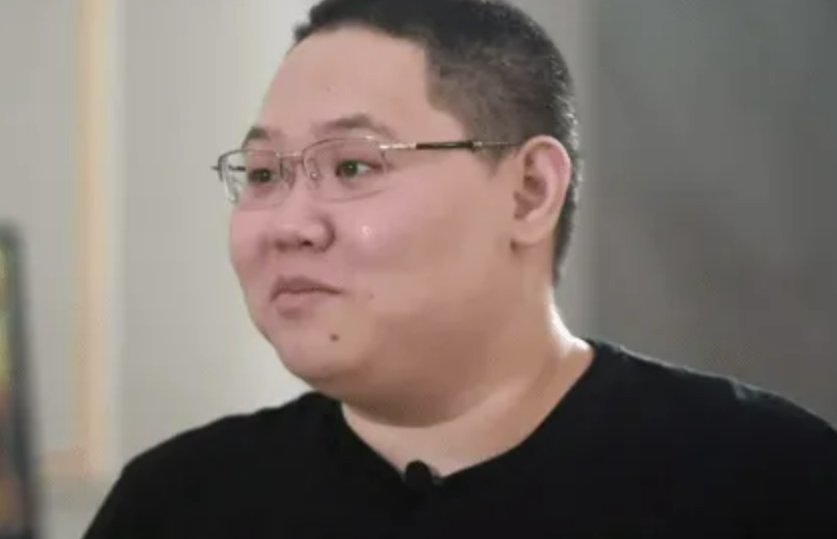 PDD因直播唱歌侵权道歉，已取得作者谅解，此事带来的连锁反应有哪些？