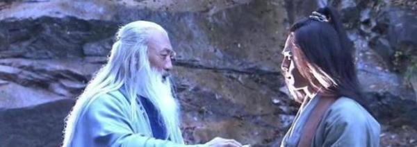 笑傲江湖后期：令狐冲隐居期间收一徒弟，后来成绝顶高手