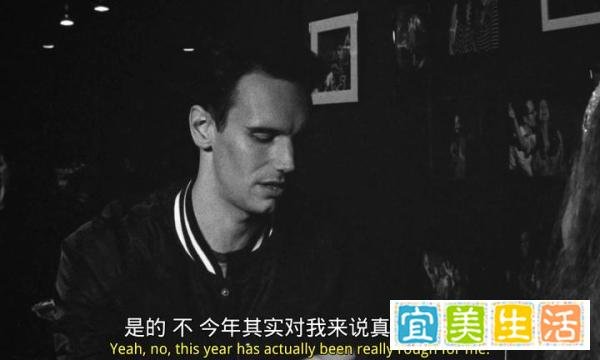 比较习惯美国电影《1985》这种单一线索的剧情和舒缓叙事的节奏
