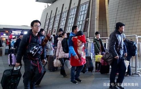 从中风险地区返乡回来不报备，独自居家隔离可以吗？