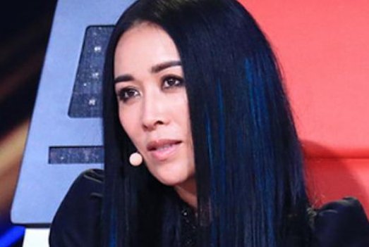 那英退出中国好声音现场录制，她退出的原因是什么？