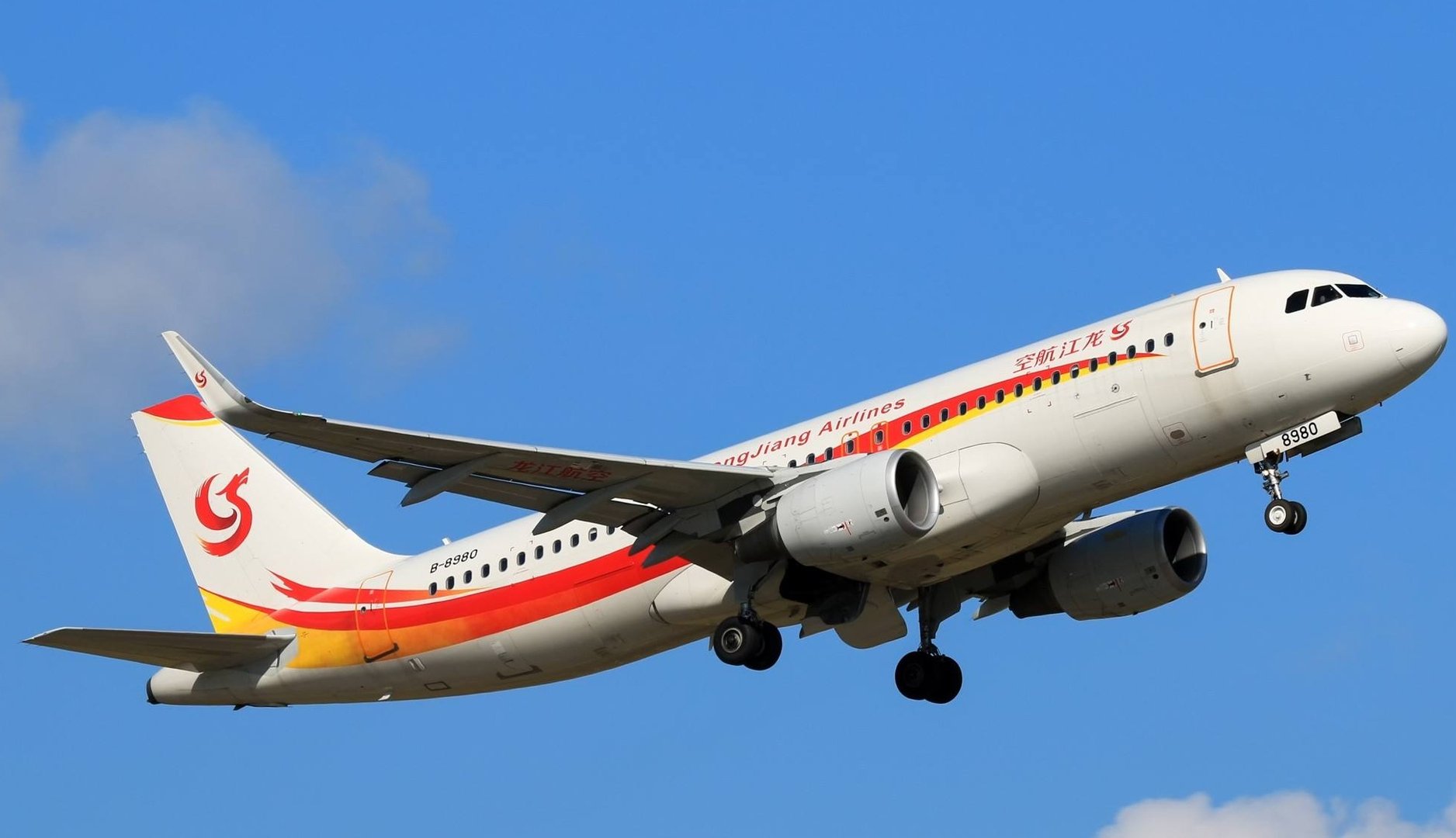 龙江航空将被拍卖的背后，是否是经营不善的问题？