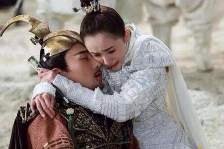 《三生三世十里桃花》中夜华和墨渊是什么关系?