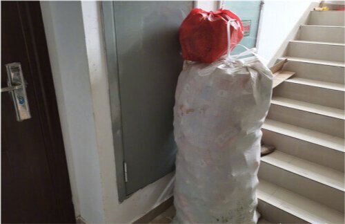 南京水库溺亡案推人者父母发声，近年与女儿并无往来，这是为何？