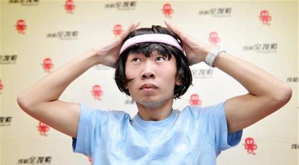 杨迪当年的表演技惊四座，“表情帝”从此诞生，他的成功绝非偶然！