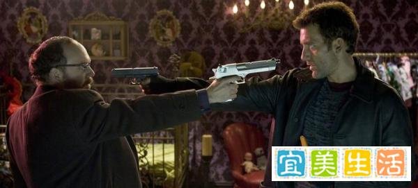 女神莫妮卡·贝鲁奇不止有西西里的美丽传说，这部爽片你看过吗？