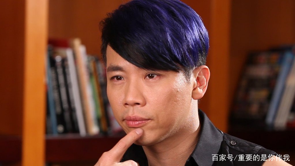 8年前，他骂哭张韶涵，给陶喆两次打0分，现在被打脸沦落成啥样了？