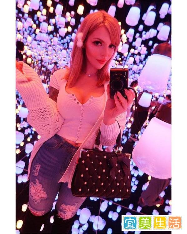 澳洲魅惑妖姬《Katyuska Moonfox》，辣到你不行！