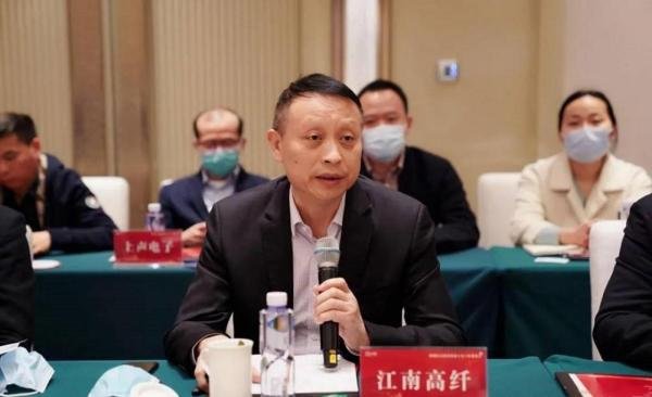 江苏“吴县大黑马”：16岁闯社会，促国企改制民企，年入128.71亿