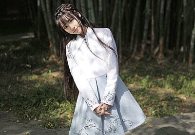 半藏森林接到了腾讯广告,网络真的没有记忆吗?
