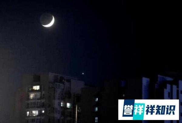 多地夜空上演金星伴月 这是咋情况?