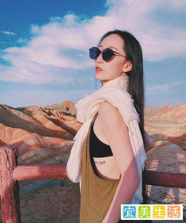 杨丽萍徒弟水月与同性爱人出游，确实不容易，必须为她们点赞