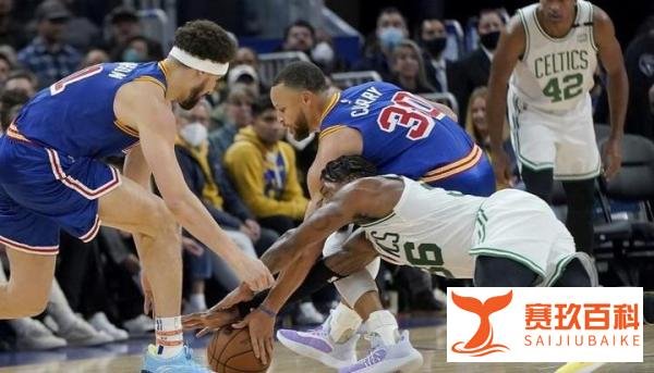 荣华富贵！库里的受伤，来自狠人开始惜命？