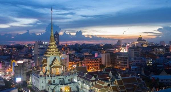 中国买家转战泰国楼市：买房养老度假 供应过剩曼谷楼市或现拐点