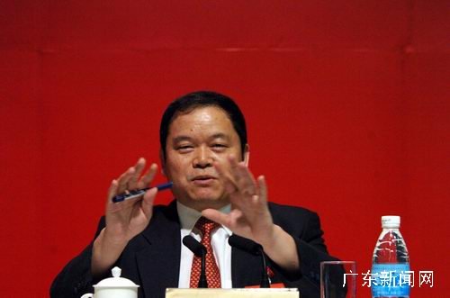 黄业斌的人物履历