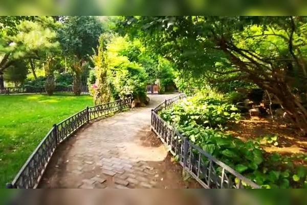 北京为啥男人不能去东单公园玩