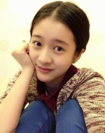 爱我就陪我看电影里的思雨是谁演的