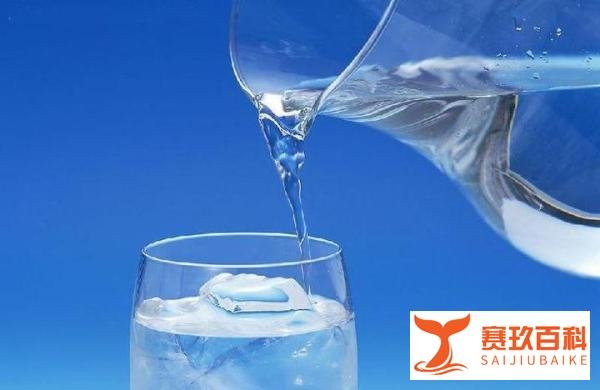 270斤小伙连喝8瓶饮料后进ICU，糖尿病酮症酸中毒让他在鬼门关走了一圈！