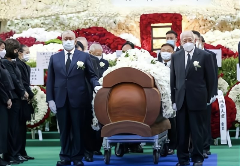 赌王寿棺800万，到底是怎样的棺木为何会价值这么大？