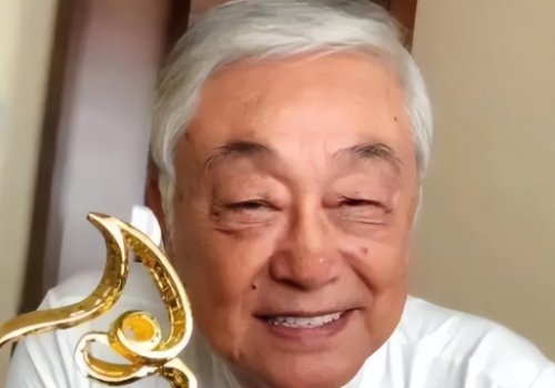 “黄药师”曾江生前最后一次公开照流出,哪些细节值得关注?