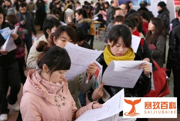 38岁985硕士,曾月入两万如今辛苦送外卖,是什么让他如此狼狈?