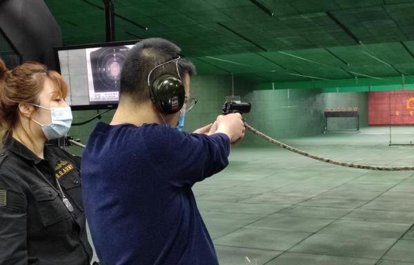 哈尔滨挑战者真枪实弹射击俱乐部，纵“响”寒冬！
