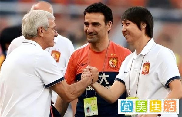 又有两人被抓，李铁现状曝光：住六人间，每天劳动值班2小时