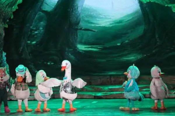 60个经典儿童话剧剧本