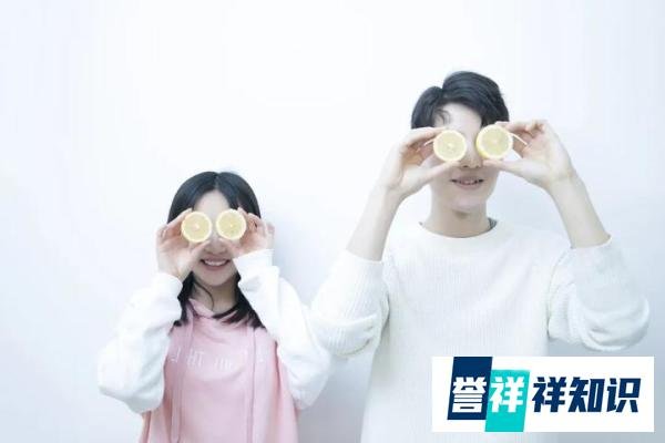 未成年网民规模已达1.75亿 | 网络时代，你家孩子近视了吗？