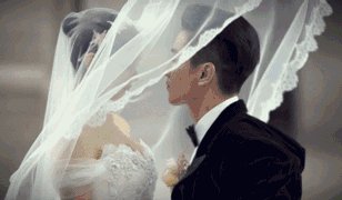 陈晓为陈妍希打call都能转错微博，为何网友却说更真实了？