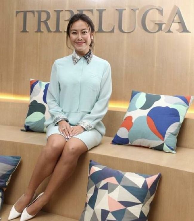 香港名媛抱5个月女儿自杀，为何会突然选择自杀？