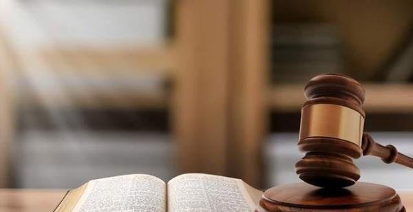 正义不迟到：唐山打人案陈某志等人为什么涉嫌构成寻衅滋事罪？是否构成故意伤害罪？