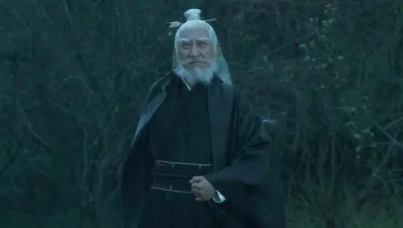 《雪中悍刀行》轩辕大磐被谁杀死的？