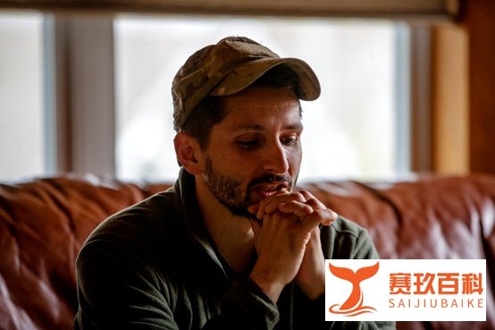 从乌回国，“顶级狙击手”开始吐槽……