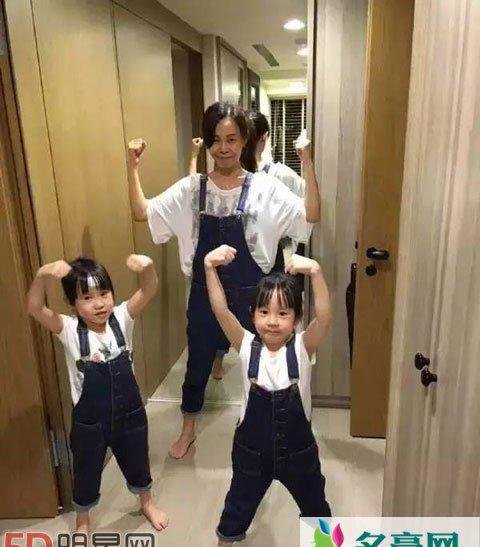 彭佳慧离婚是否是她先出轨 彭佳慧感情过往交往过几任